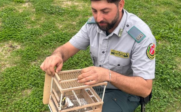 Una guardia venatoria e zoofila della Lipu