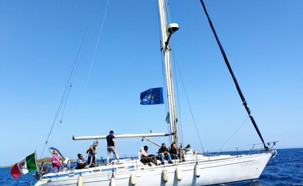 In barca nei pressi della Riserva naturale Isola delle Femmine (PA) 